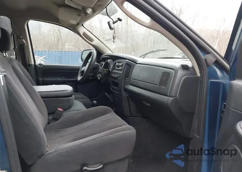 2004 Dodge Ram 1500 Slt/Laramie z USA, uszkodzony, nr VIN 1D7HU18D84S789020